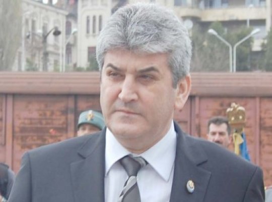 Oprea a anunţat că susţine guvernul lui Ponta